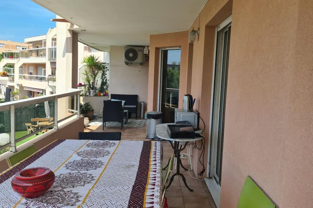 Appartement Vue Mer Sur Les Hauteurs De 니스 외부 사진