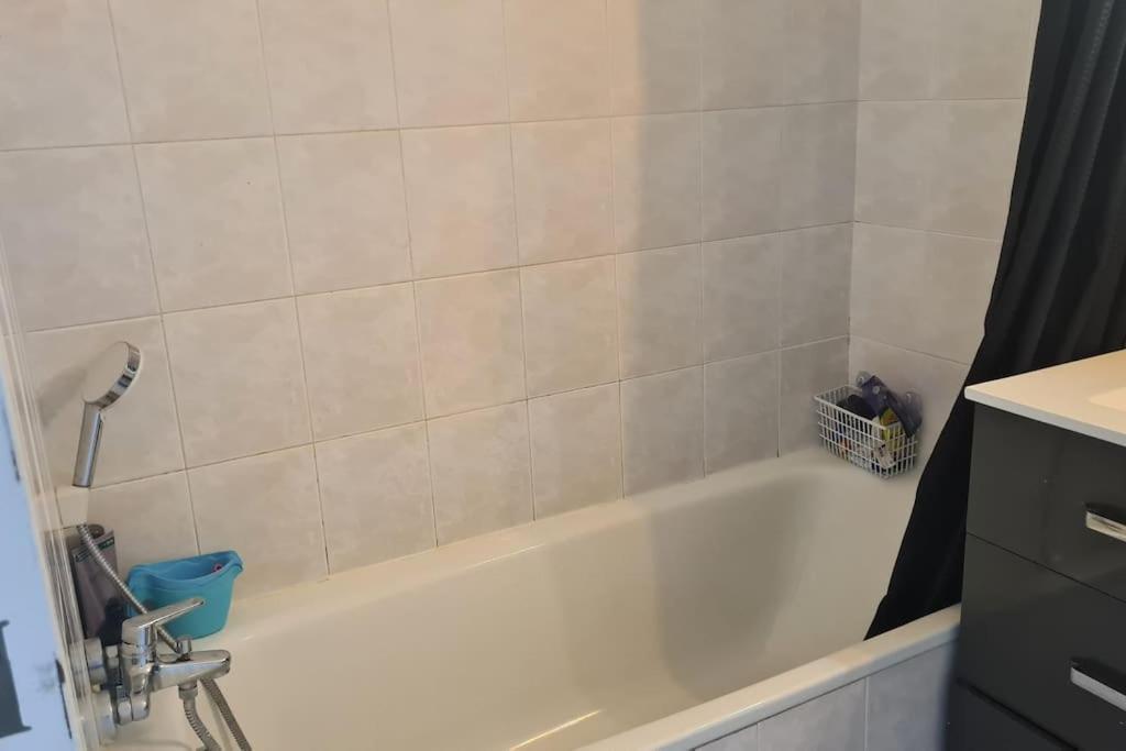 Appartement Vue Mer Sur Les Hauteurs De 니스 외부 사진